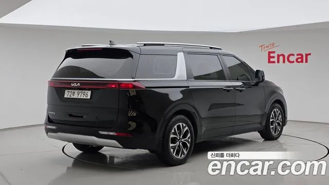 Kia Canival Carnival 4 поколение Дизель 11 мест Prestige — Фото автомобиля 2