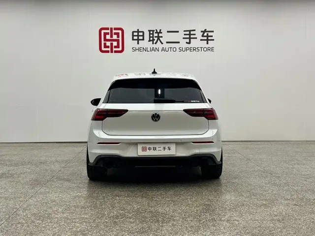 Volkswagen Golf GTI — Фото автомобиля 4