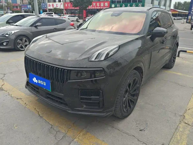 Фотография автомобиля — Lynk & Co 09 EM-P