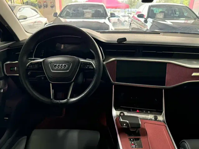 Audi A6L — Фото автомобиля 15
