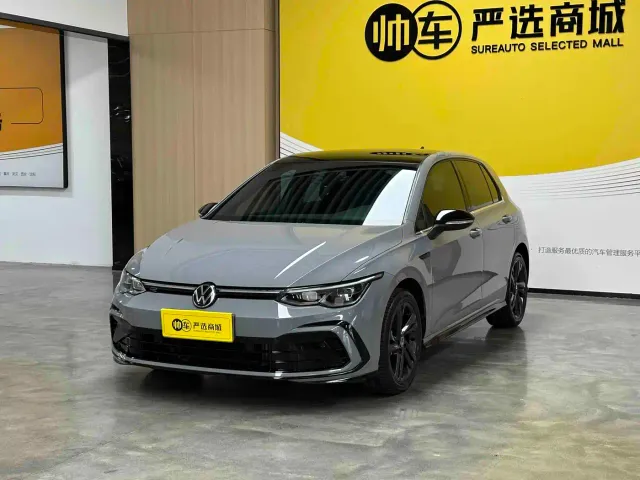 Фотография автомобиля — Volkswagen Golf