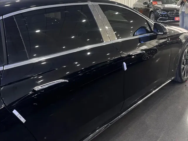 Mercedes-Benz E-Class — Фото автомобиля 15