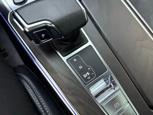 Audi A6L — Фото автомобиля 2