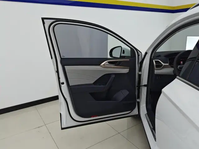 Volkswagen Tharu — Фото автомобиля 7