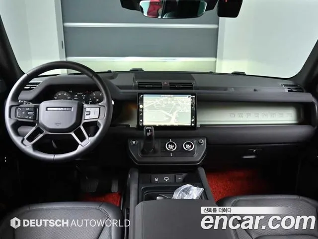 Land Rover Defender — Фото автомобиля 7