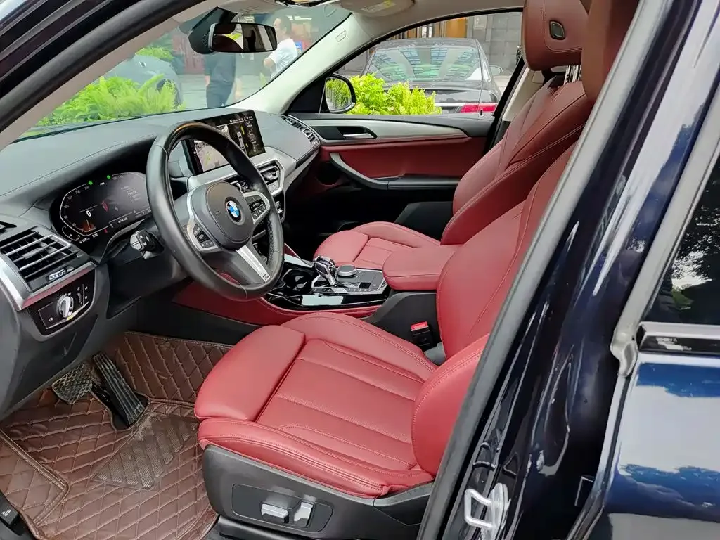 BMW BMW X4 2022 xDrive 25i M Sport Package — Фото автомобиля 7
