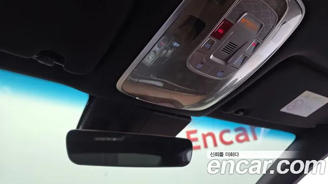 Genesis G80 Бензин 2.5 турбо AWD — Фото автомобиля 18