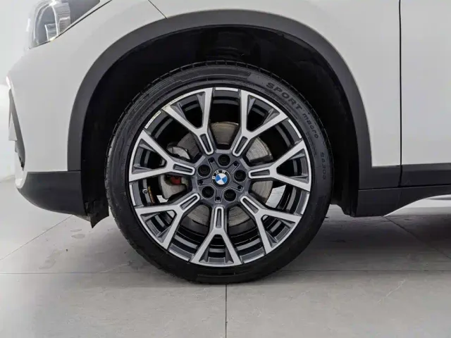 BMW X1 — Фото автомобиля 17