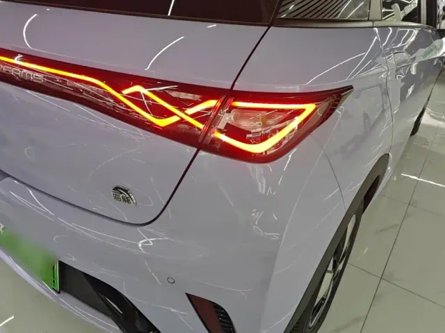 BYD Dolphin — Фото автомобиля 7