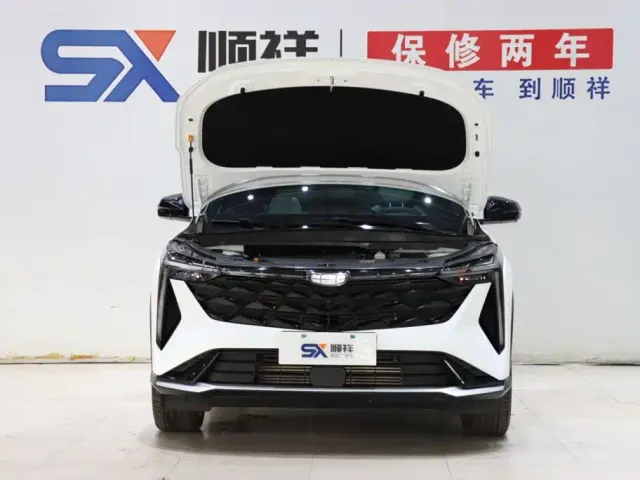 Geely Boyue — Фото автомобиля 18