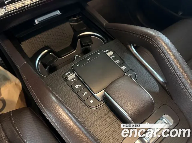 Mercedes-Benz GLS-Class — Фото автомобиля 9
