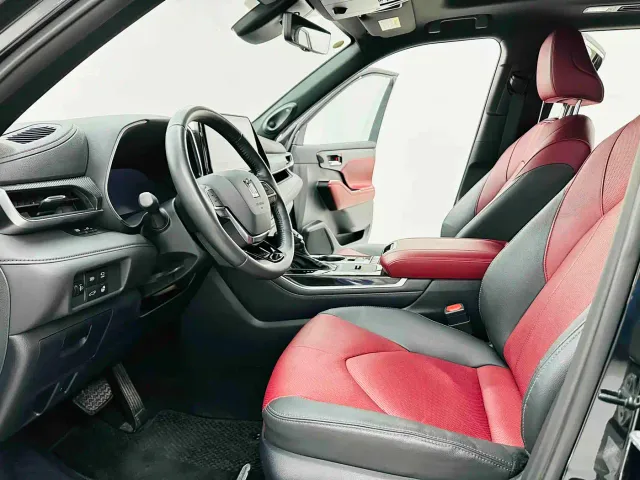 Toyota Crown Kluger — Фото автомобиля 2