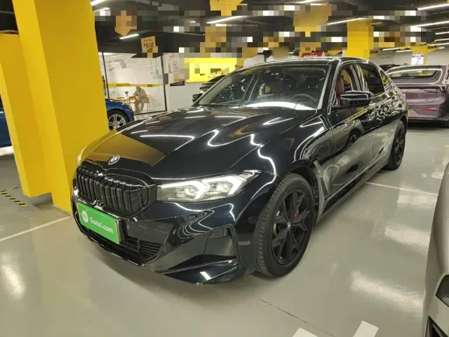 Фотография автомобиля — BMW i3