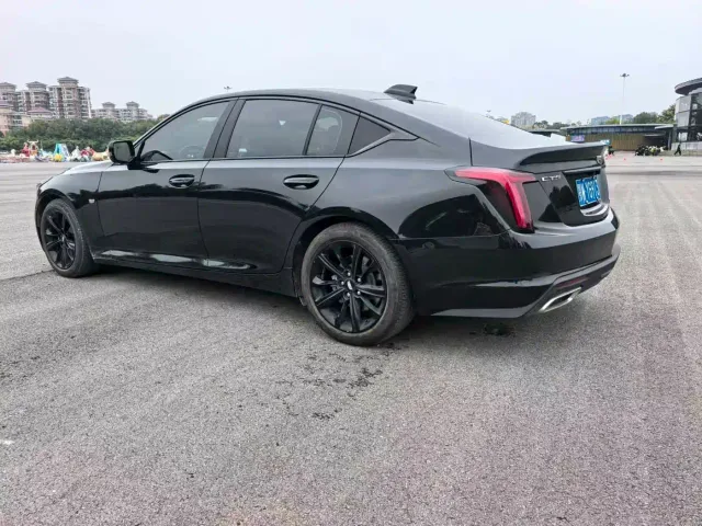 Cadillac CT5 — Фото автомобиля 8
