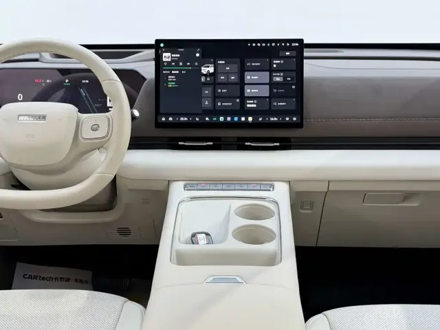 Haval Haval Xiaolong MAX 2025 Hi4 165 Ultra Smart Drive Edition — Фото автомобиля 18