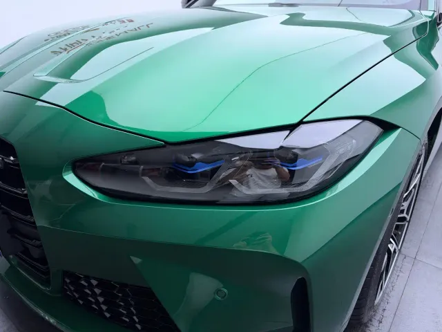 BMW M4 — Фото автомобиля 10