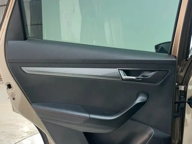 Skoda Karoq — Фото автомобиля 15