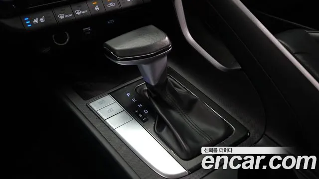 Hyundai Avante CN7 — Фото автомобиля 12