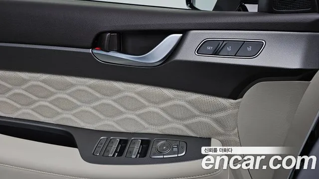 Hyundai Palisade Palisade Бензин 3.8 2WD — Фото автомобиля 17