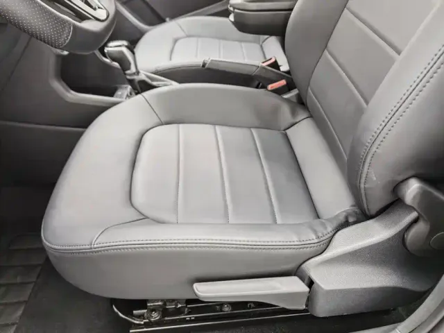 Volkswagen Santana — Фото автомобиля 20