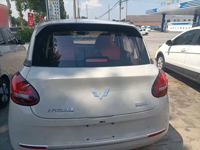 Wuling Bingo — Фото автомобиля 5