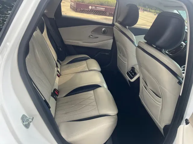 Chery Arrizo 8 — Фото автомобиля 8