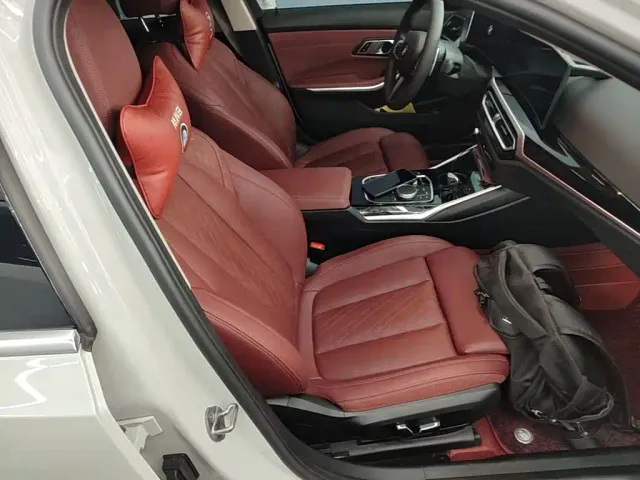 BMW 3 Series — Фото автомобиля 24