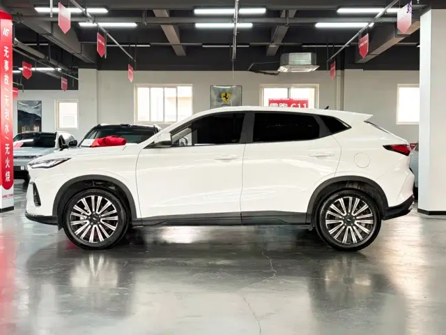 Changan Oushang X5 — Фото автомобиля 4