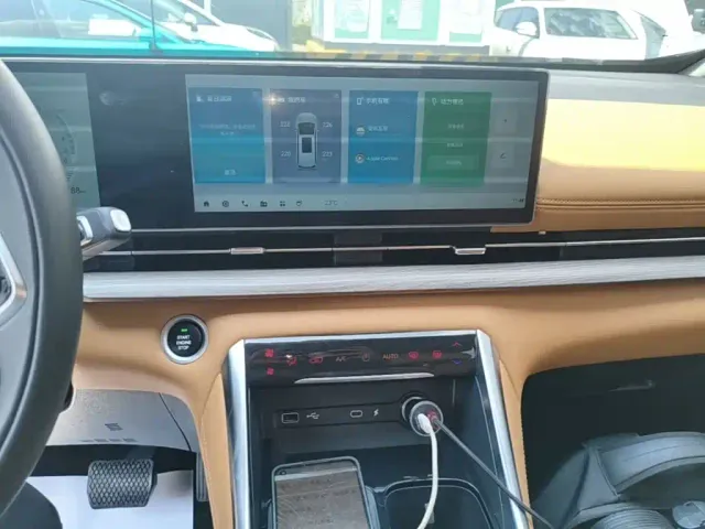Maxus G50 PHEV — Фото автомобиля 12