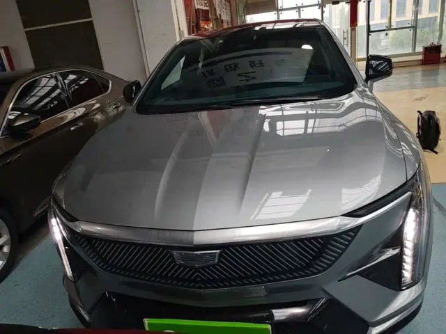 Cadillac Optiq — Фото автомобиля 2