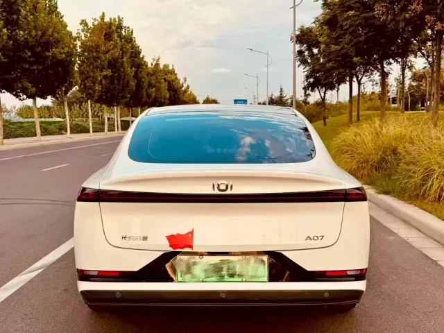 Changan Qiyuan A07 — Фото автомобиля 8