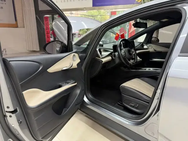BYD Dolphin — Фото автомобиля 8