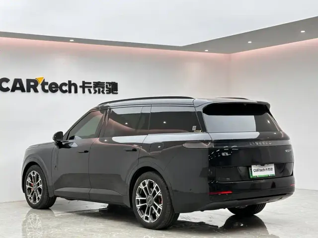 Lynk & Co 900 — Фото автомобиля 3