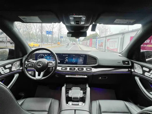 Mercedes-Benz GLS-Class — Фото автомобиля 10