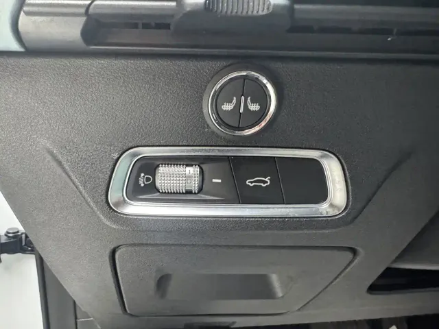 Geely Emgrand S — Фото автомобиля 14