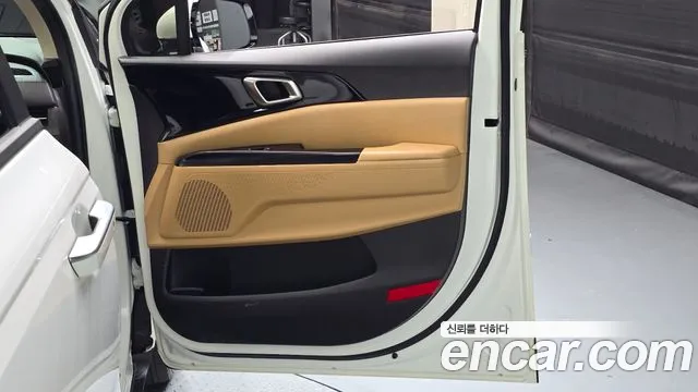 Kia Carnival 4th Gen — Фото автомобиля 13