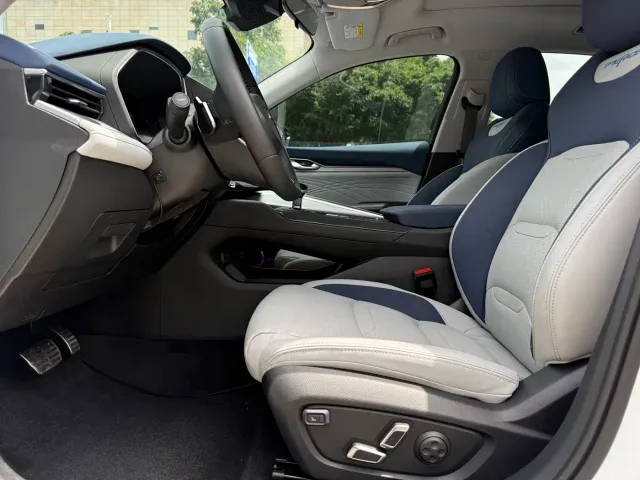 Geely Xingrui — Фото автомобиля 10