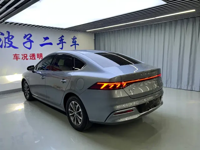 BYD Qin PLUS — Фото автомобиля 20