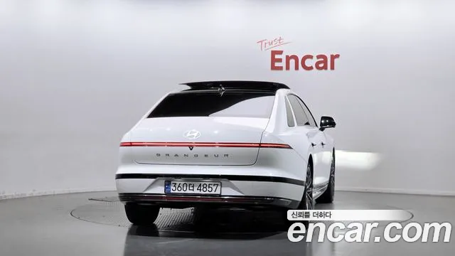 Hyundai Grandeur GN7 — Фото автомобиля 4