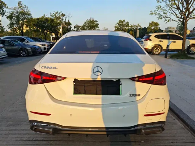 Mercedes-Benz C-Class — Фото автомобиля 4