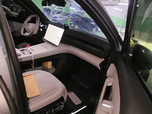 Nio EC6 — Фото автомобиля 13