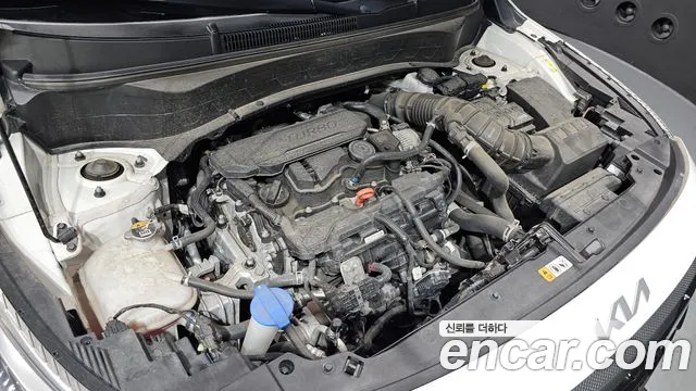 Kia Seltos Бензин 1.6 турбо 2WD — Фото автомобиля 5