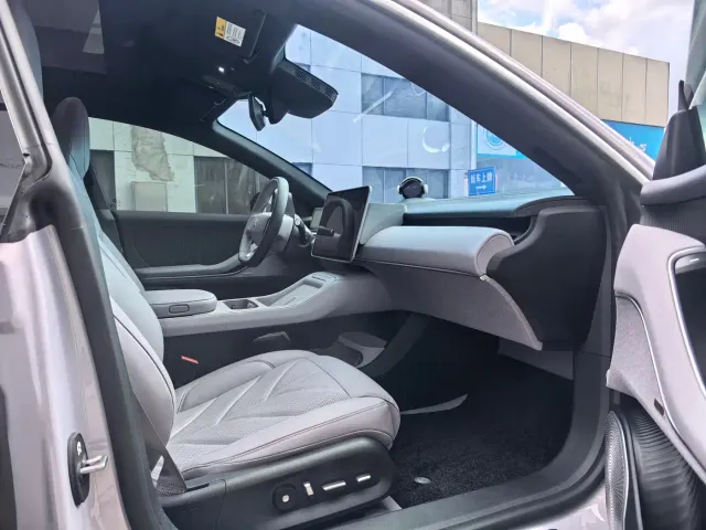Nio ET5 Touring — Фото автомобиля 5