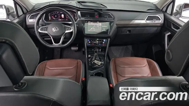 Volkswagen Tiguan — Фото автомобиля 7