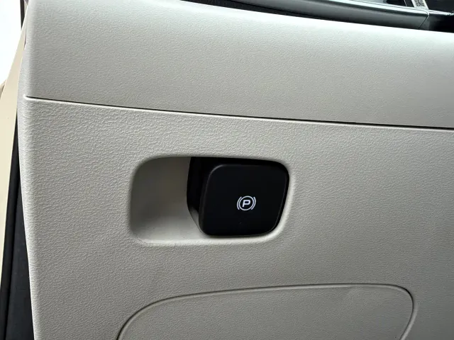 Geely Starry Wish — Фото автомобиля 25