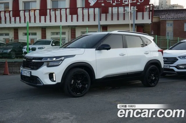 Kia Seltos Бензин 1.6 турбо 2WD — Фото автомобиля 2