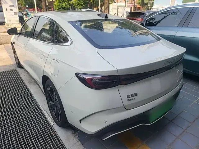 BYD Seal 06 — Фото автомобиля 4