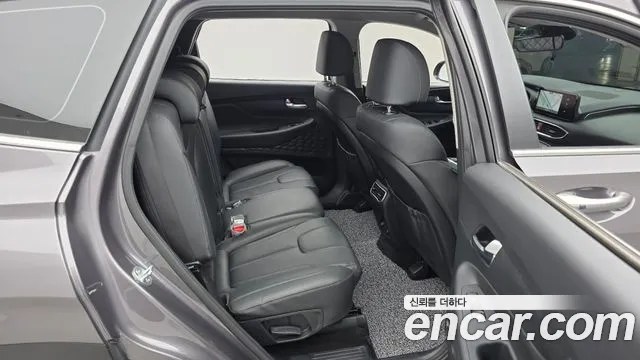 Hyundai Santafe Новый Santa Fe Дизель 2.2 2WD — Фото автомобиля 12