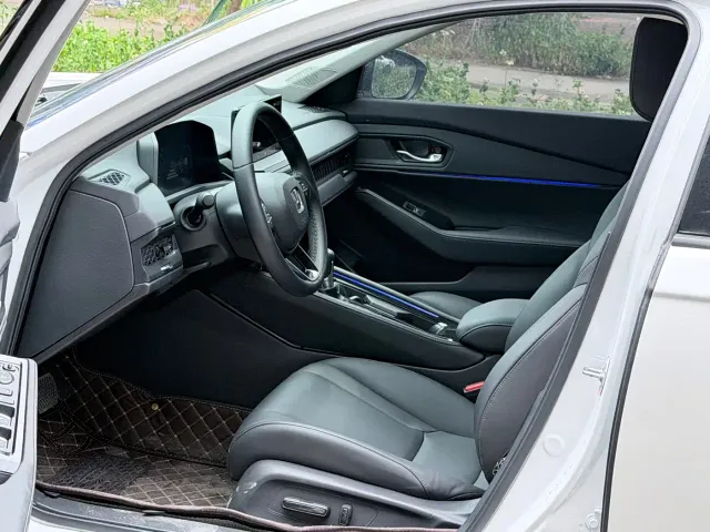 Honda Accord — Фото автомобиля 7