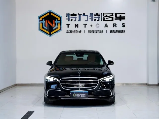 Mercedes-Benz S-Class — Фото автомобиля 3